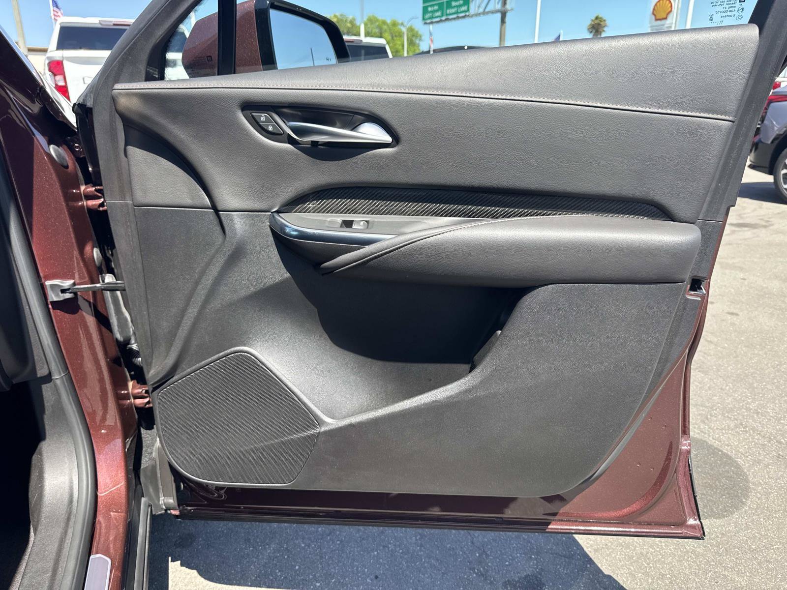 Used 2023 Cadillac XT4 Sport FWD image 35