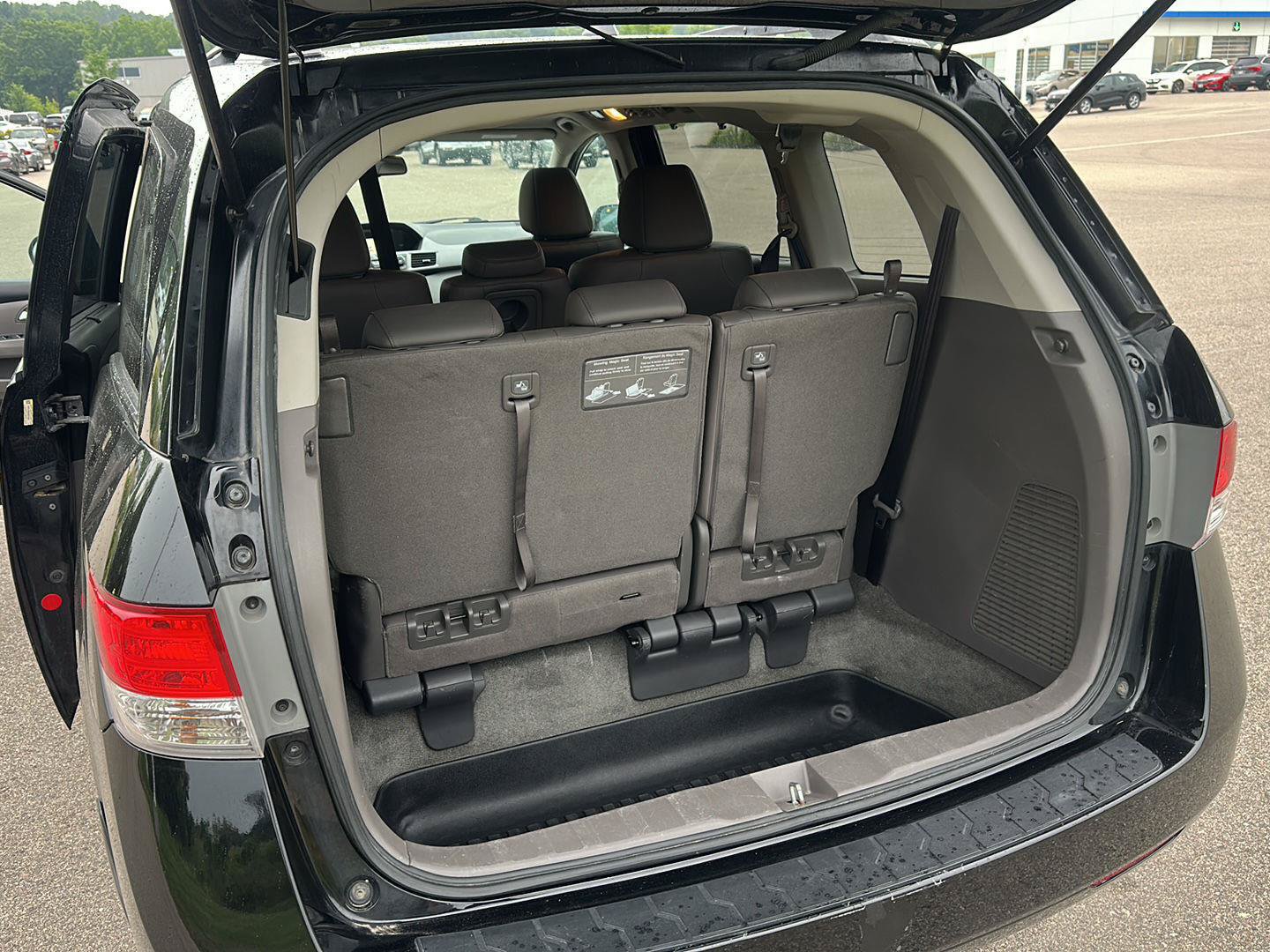 Used 2017 Honda Odyssey EX-L image 24