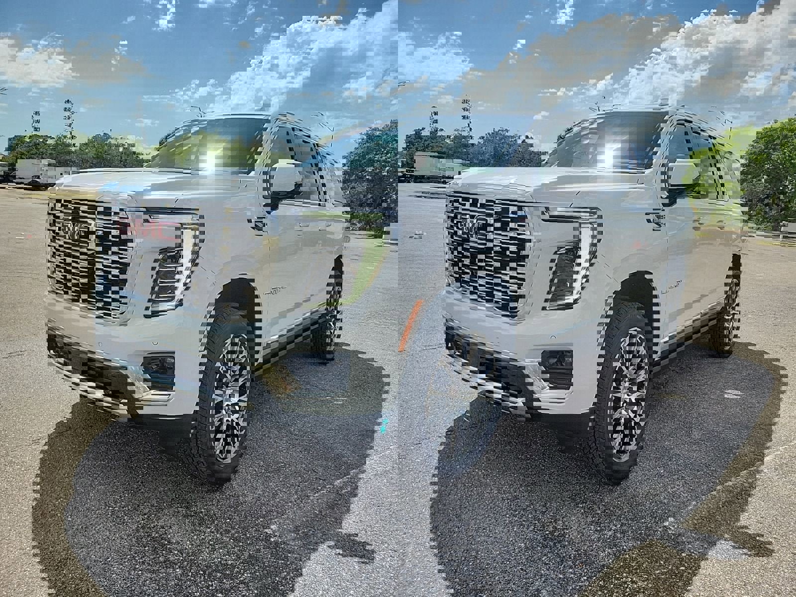 New 2026 GMC Yukon XL Denali image 2