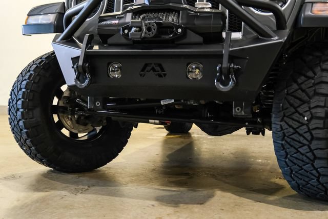 Used 2021 Jeep Wrangler Unlimited Sahara w/ Dual Top Group AWD/4WD image 21