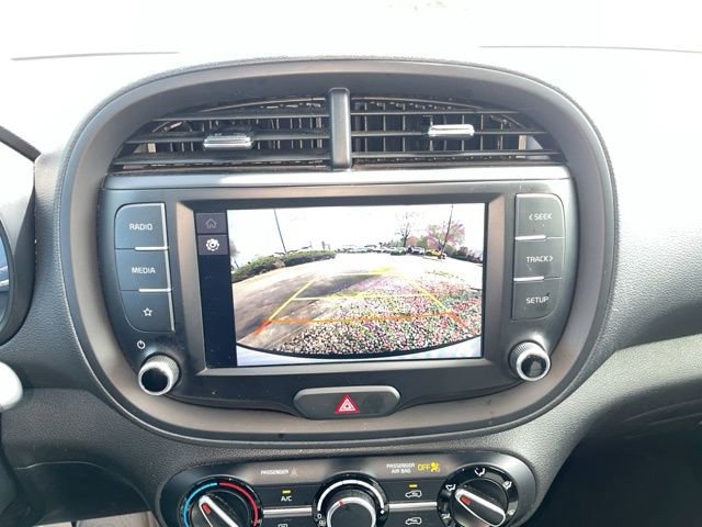 Used 2024 Kia Soul LX w/ Option Group 015 image 17