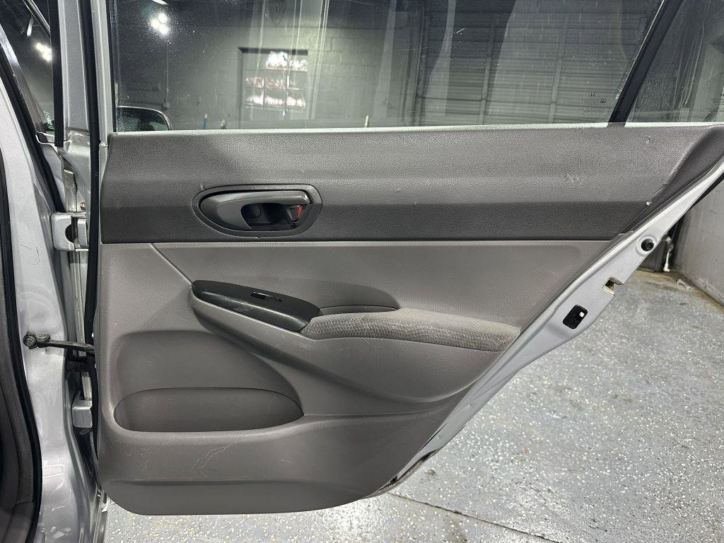 Used 2009 Honda Civic DX-VP image 28