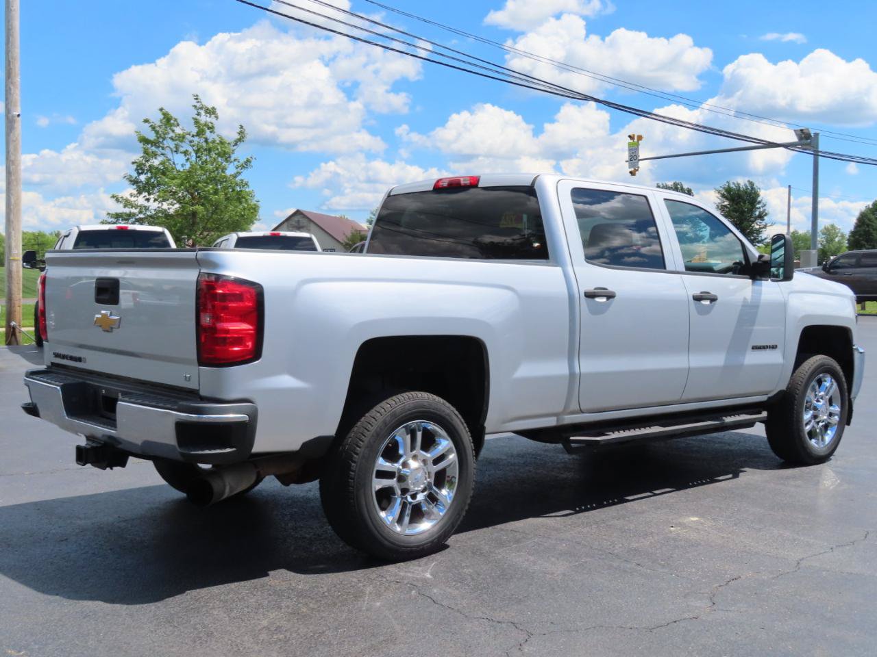 Used 2015 Chevrolet Silverado 2500 LT AWD/4WD image 6