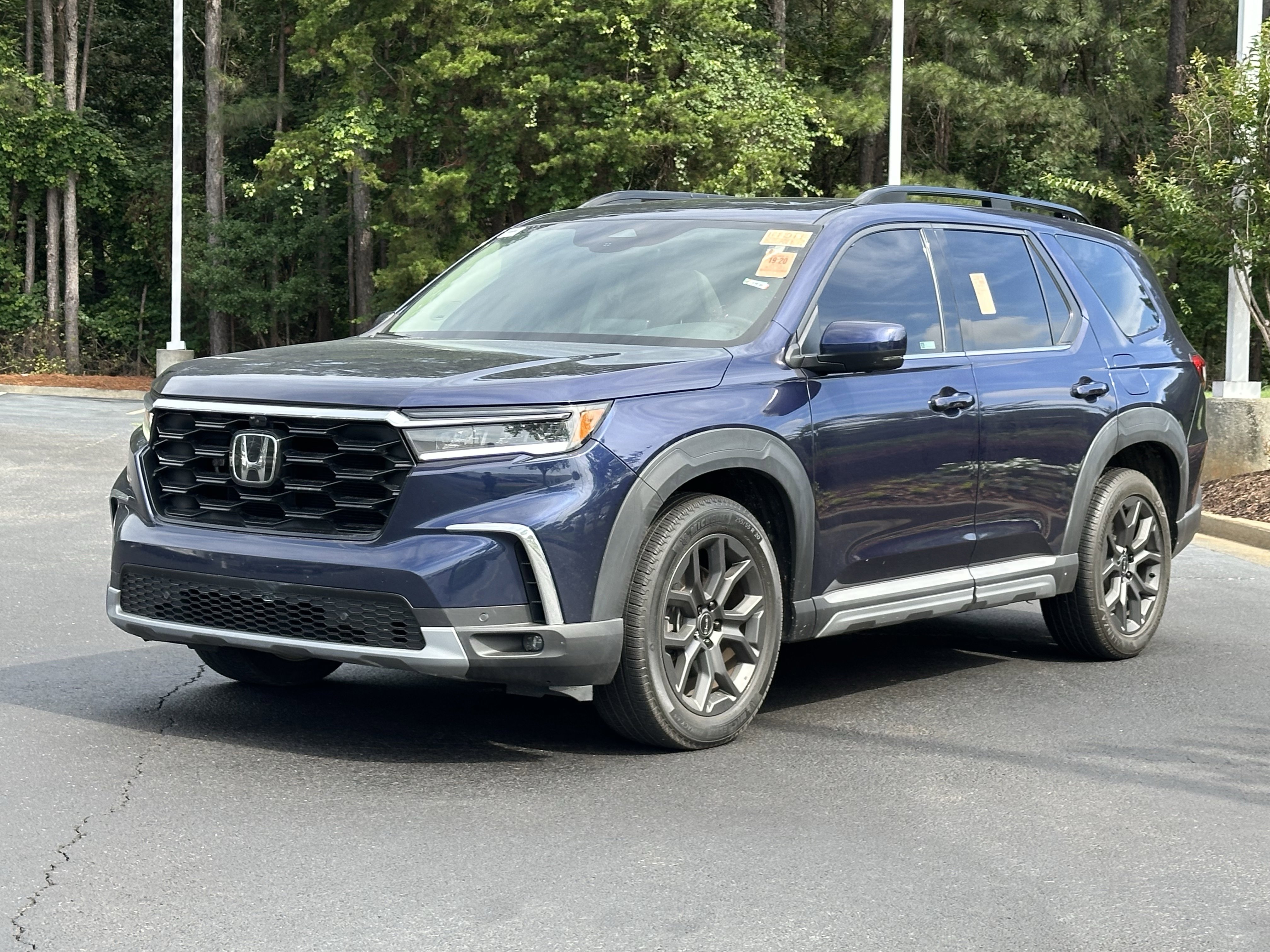 Used 2023 Honda Pilot Elite image 5