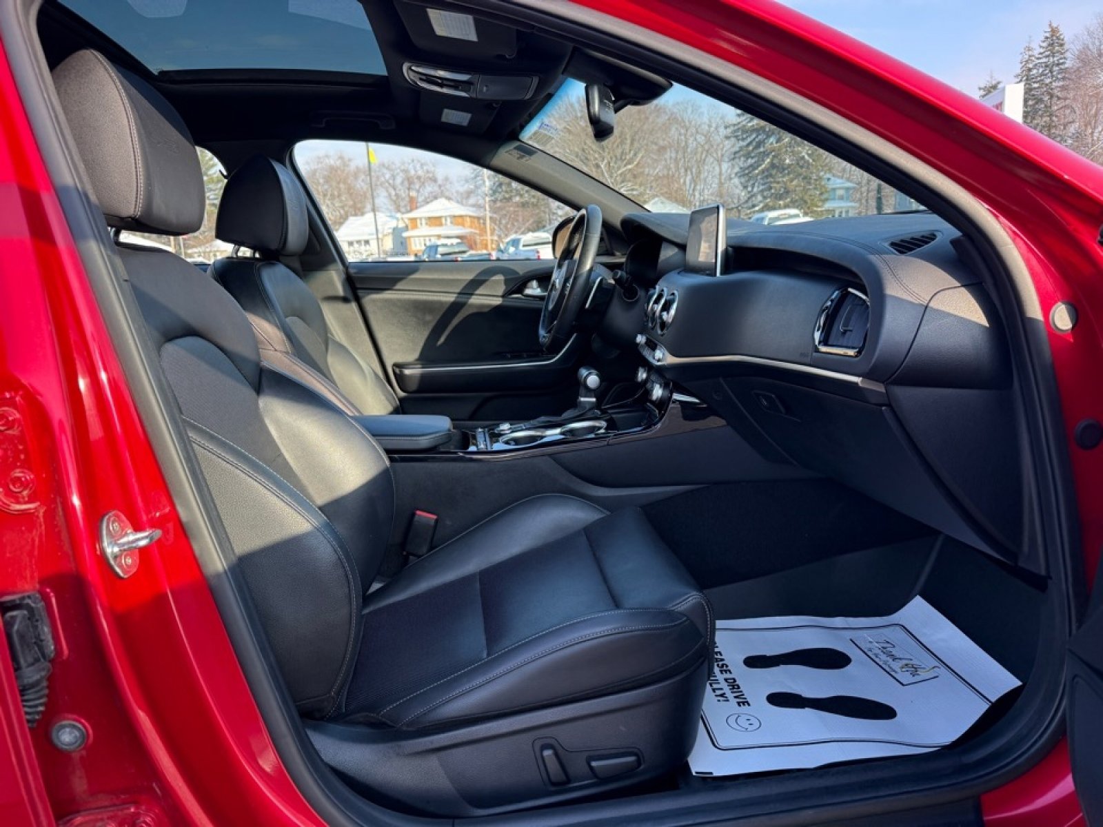 Used 2021 Kia Stinger GT-Line w/ Sun & Sound Package image 11