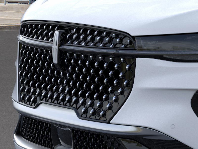 New 2026 Lincoln Nautilus Reserve image 17