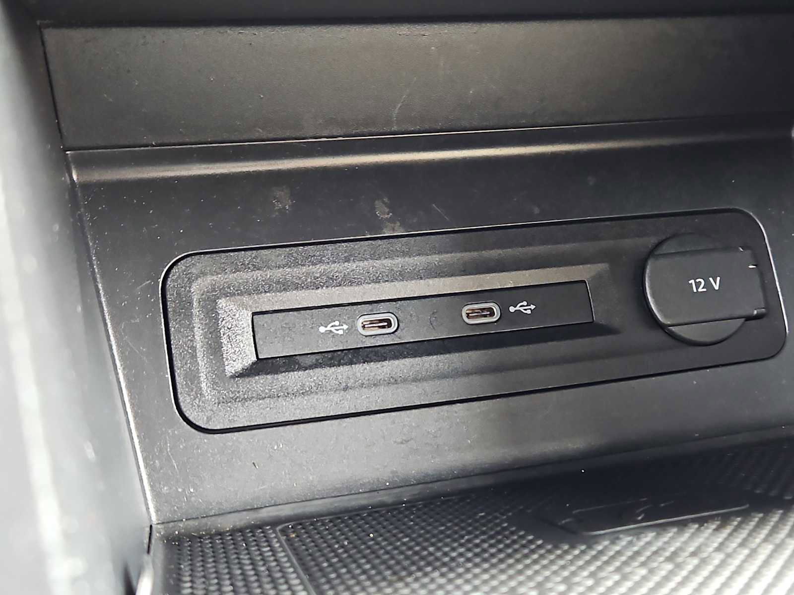 Used 2023 Volkswagen Atlas Cross Sport SE image 17