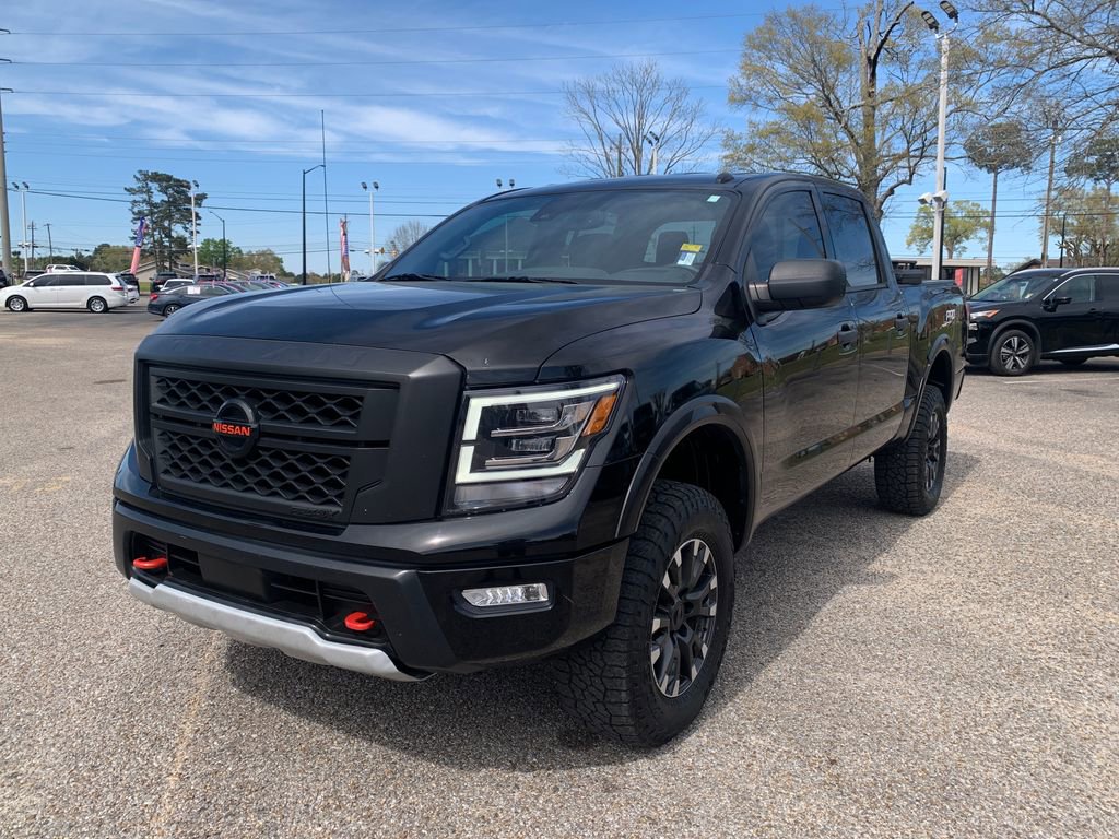 Used 2021 Nissan Titan PRO-4X AWD/4WD image 4