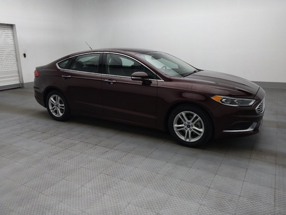 Used 2018 Ford Fusion SE w/ Fusion SE Technology Package FWD image 11