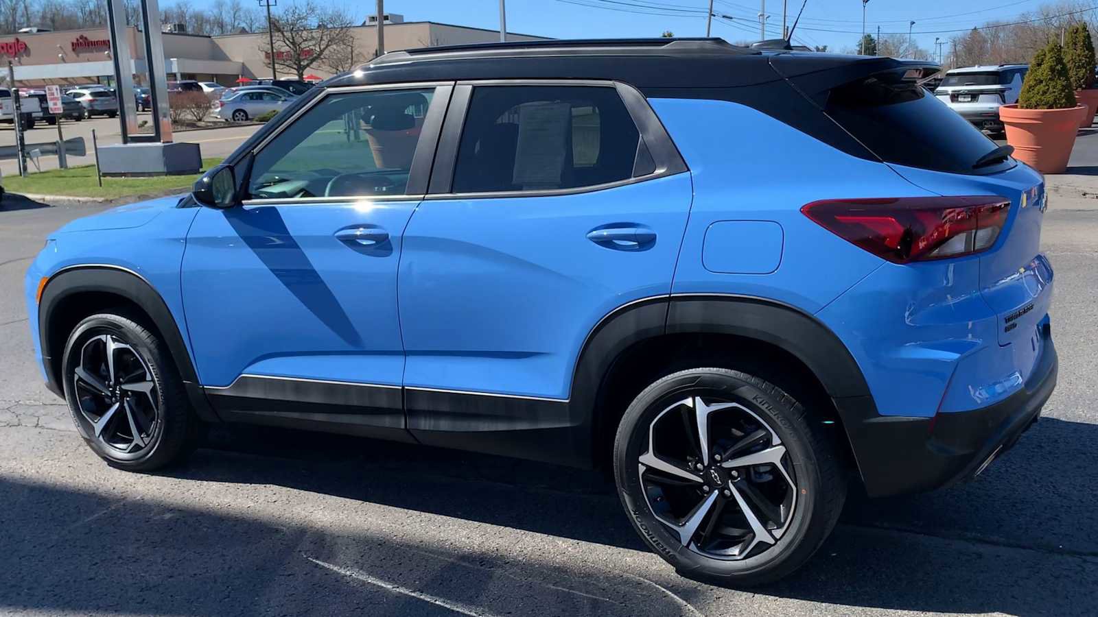 Certified 2023 Chevrolet TrailBlazer RS w/ Convenience Package image 6