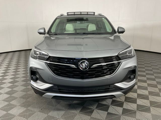 Used 2023 Buick Encore GX Essence w/ Advanced Technology Package AWD/4WD image 2