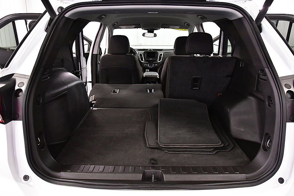 Used 2023 Chevrolet Equinox LT image 30