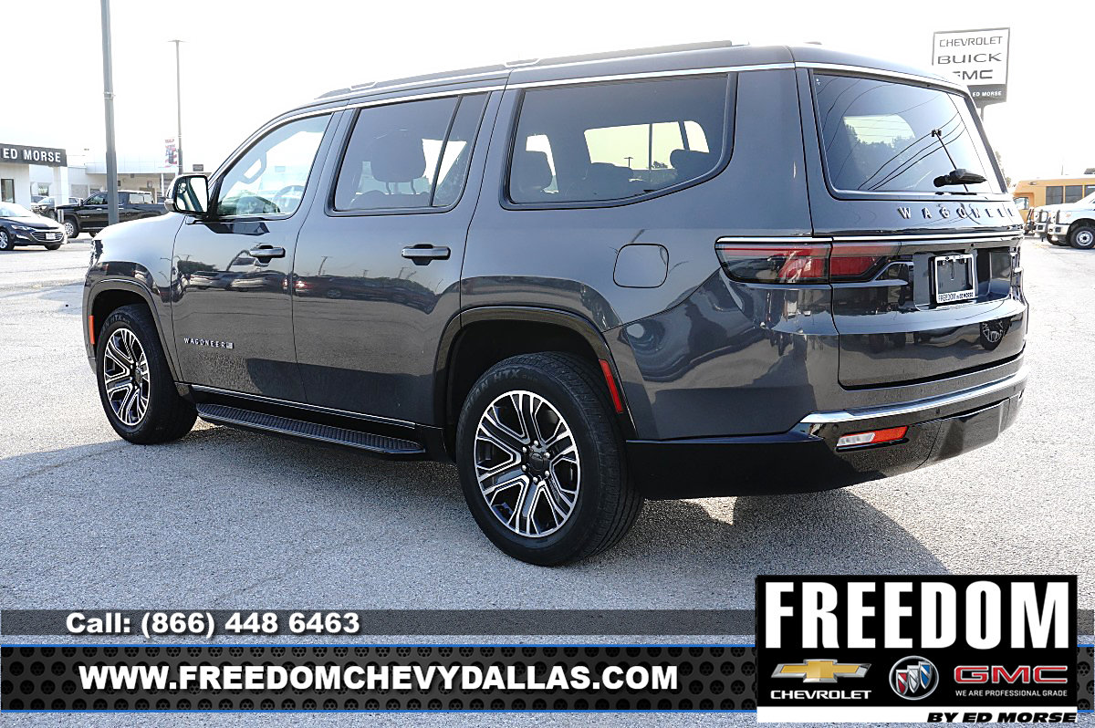 Used 2024 Jeep Wagoneer Series II w/ Flexible Seating Group AWD/4WD image 36