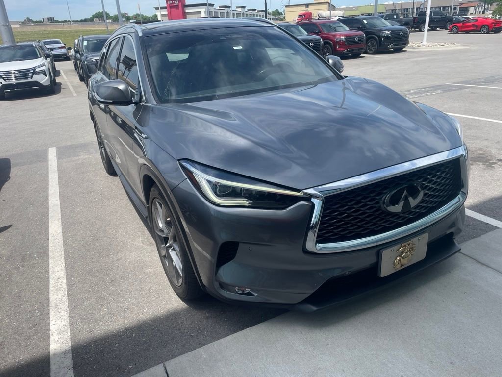 Used 2019 INFINITI QX50 Essential w/ Sensory Package AWD/4WD image 7