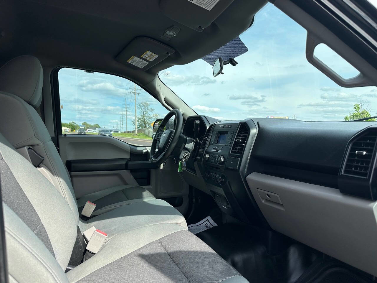 Used 2018 Ford F150 XL w/ Equipment Group 101A Mid RWD image 10