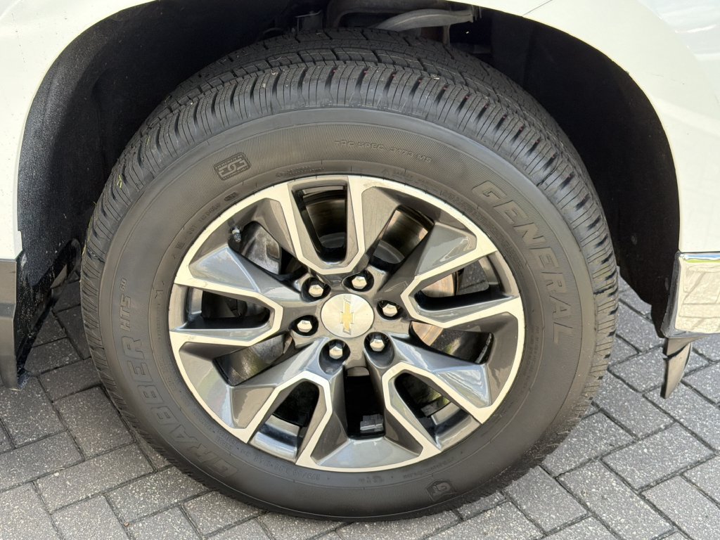 Certified 2022 Chevrolet Silverado 1500 LT RWD image 10