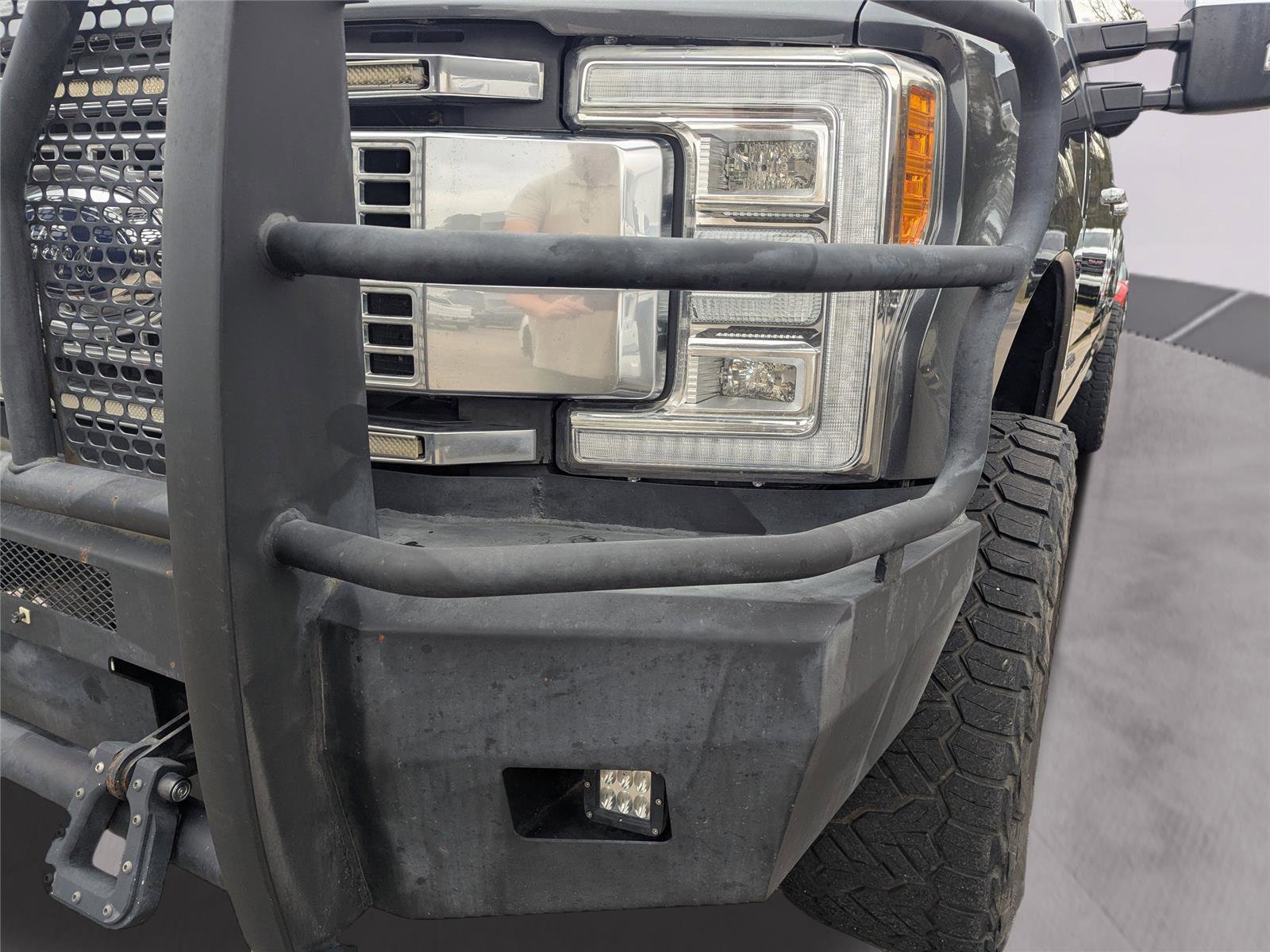 Used 2018 Ford F350 Platinum w/ Platinum Ultimate Package image 29