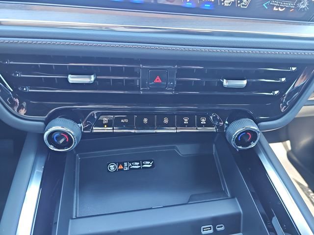 New 2026 Chevrolet Tahoe High Country AWD/4WD image 18
