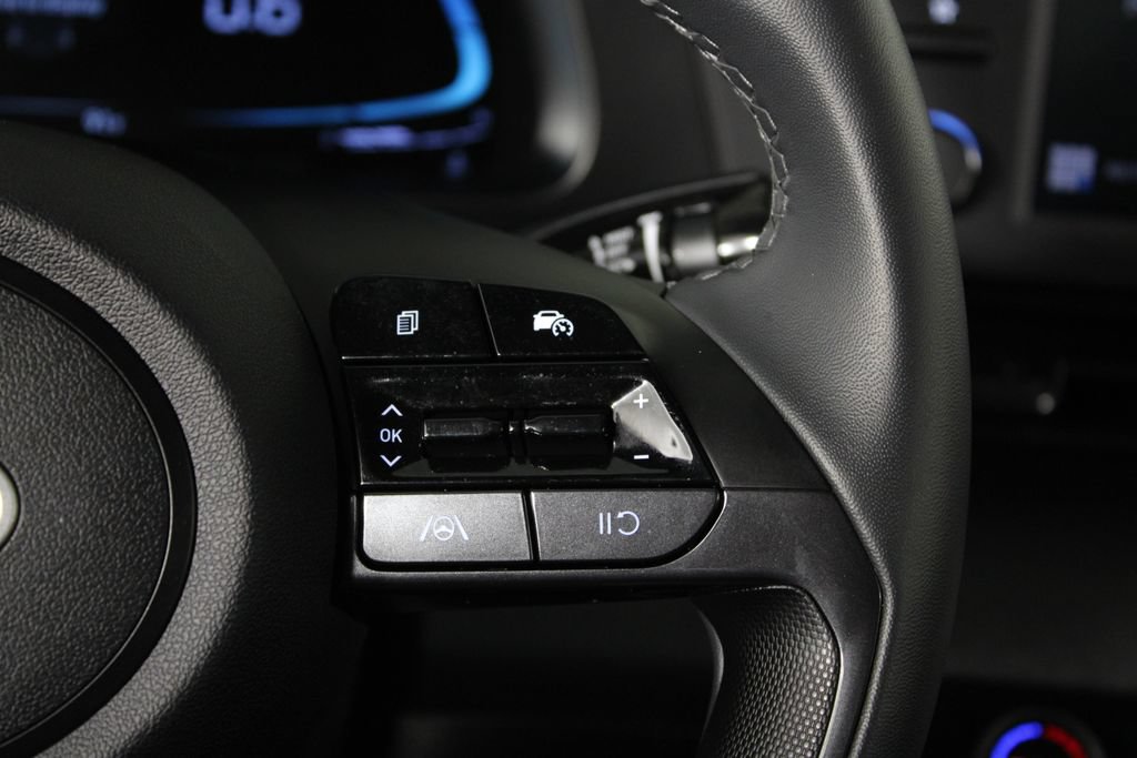 Certified 2026 Hyundai Elantra Sport FWD image 27