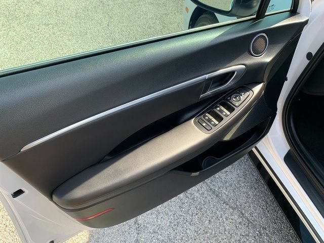 Certified 2023 Hyundai Sonata SEL w/ Convenience Package FWD image 21