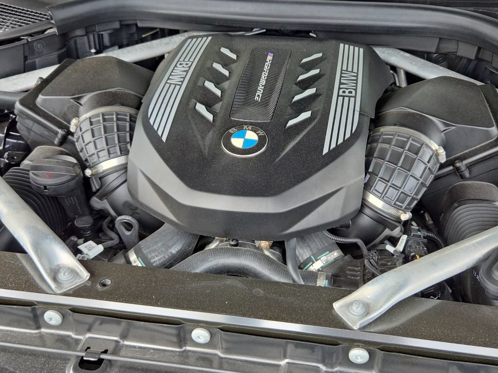 Used 2021 BMW X5 M50i w/ Premium Package AWD/4WD image 10