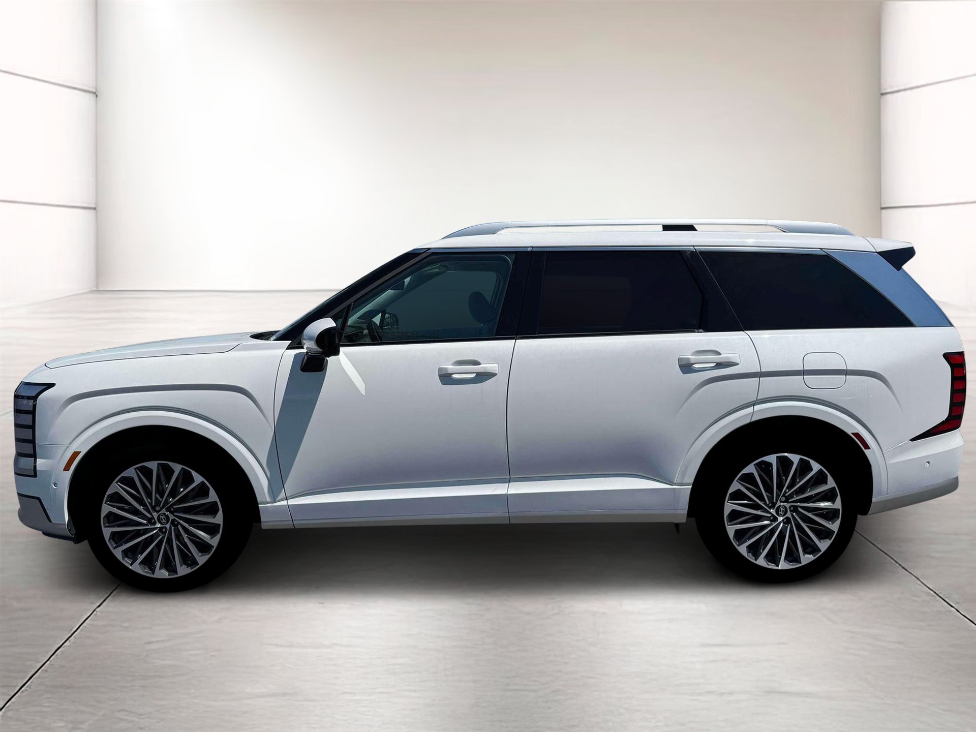 New 2026 Hyundai Palisade Calligraphy FWD image 3