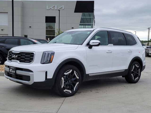 Used 2025 Kia Telluride S