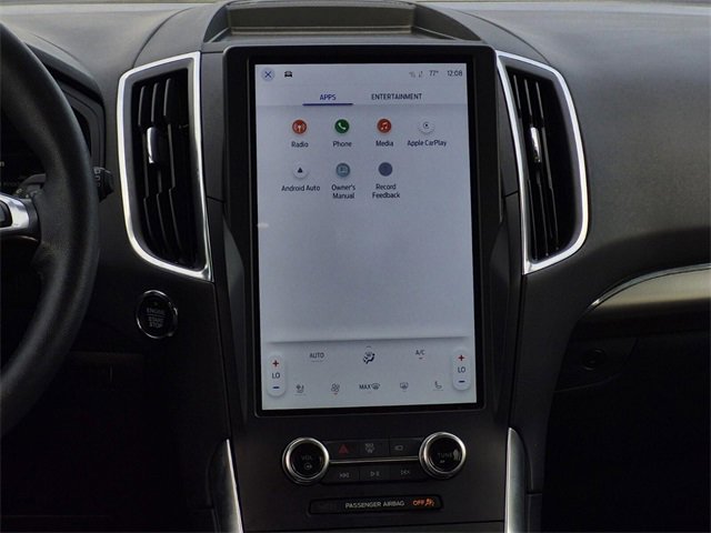 Used 2024 Ford Edge Titanium image 29