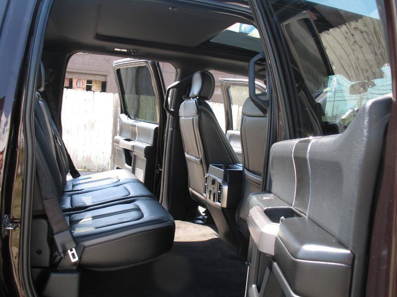 Used 2018 Ford F150 Platinum w/ Equipment Group 701A Luxury AWD/4WD image 26