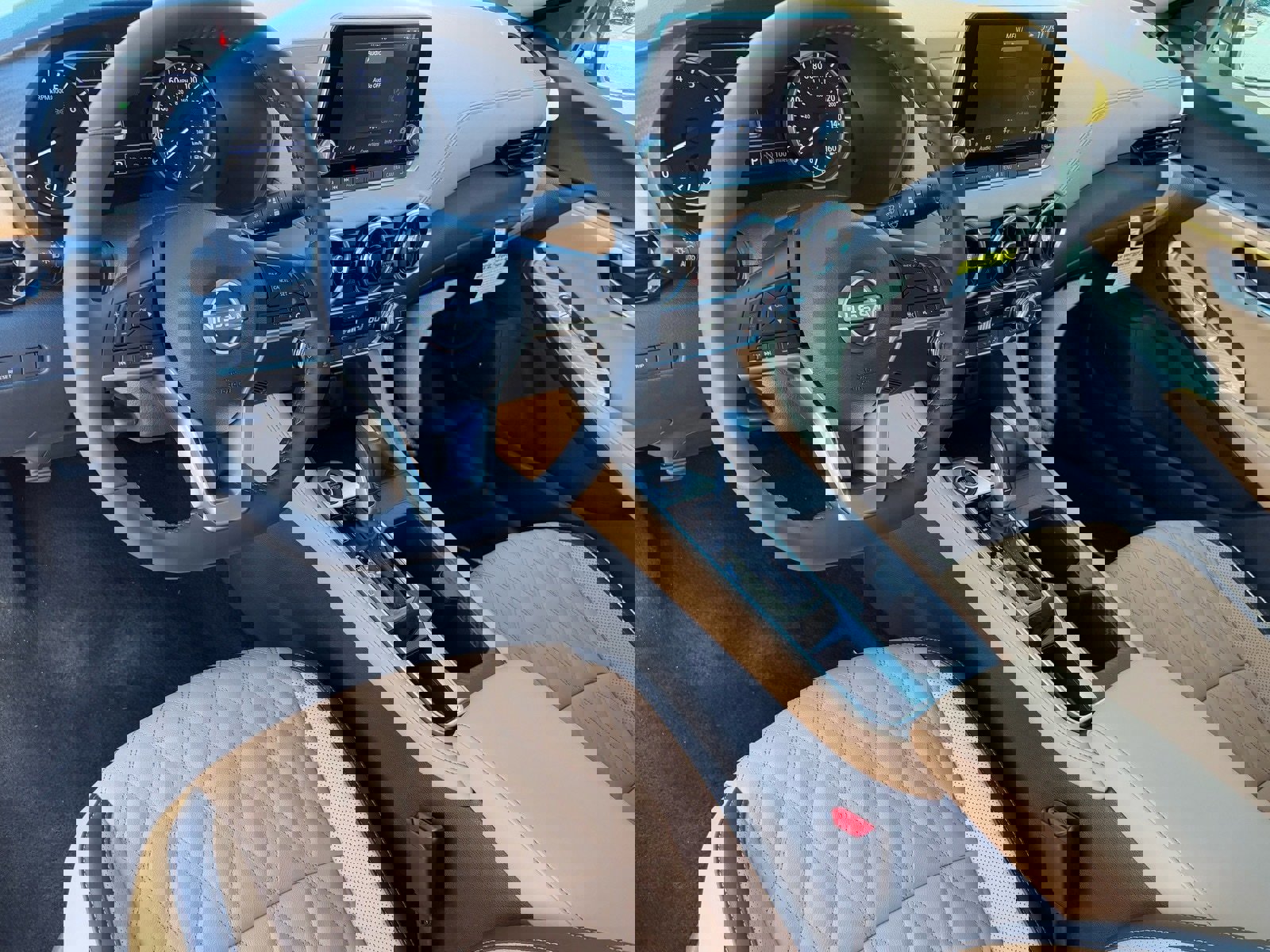 New 2025 Nissan Sentra SV w/ SV Premium Package image 18