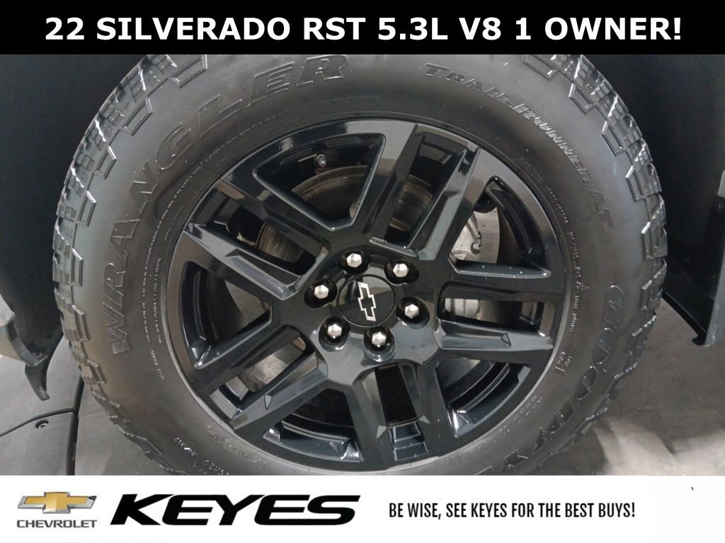 Used 2022 Chevrolet Silverado 1500 RST w/ LPO, Blackout Package AWD/4WD image 30