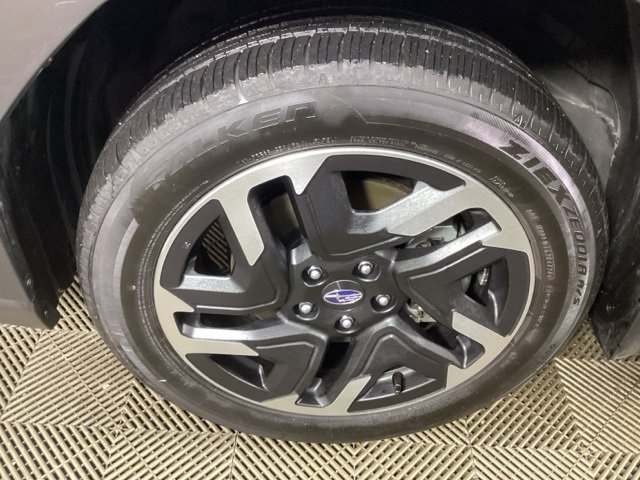 Certified 2025 Subaru Forester Limited image 8