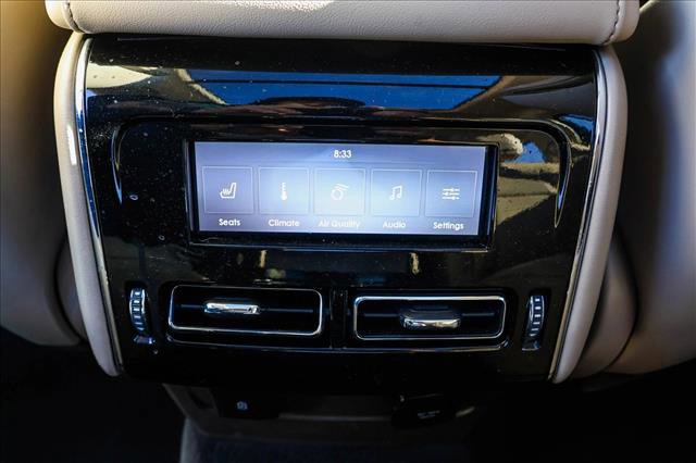 Used 2023 Lincoln Aviator Reserve w/ Equipment Group 201A AWD/4WD image 23