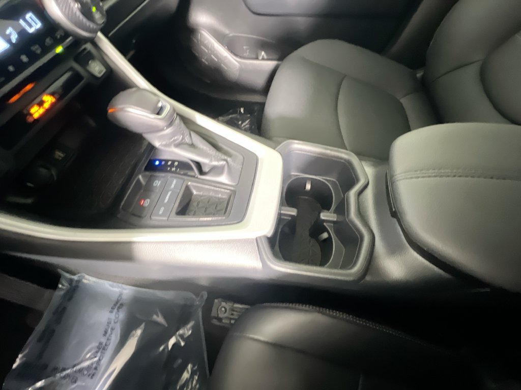Used 2025 Toyota RAV4 XLE Premium FWD image 22