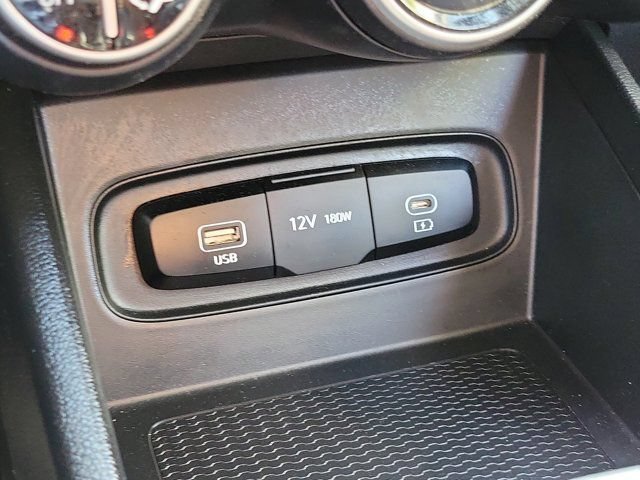 Certified 2024 Hyundai Venue SEL FWD image 29