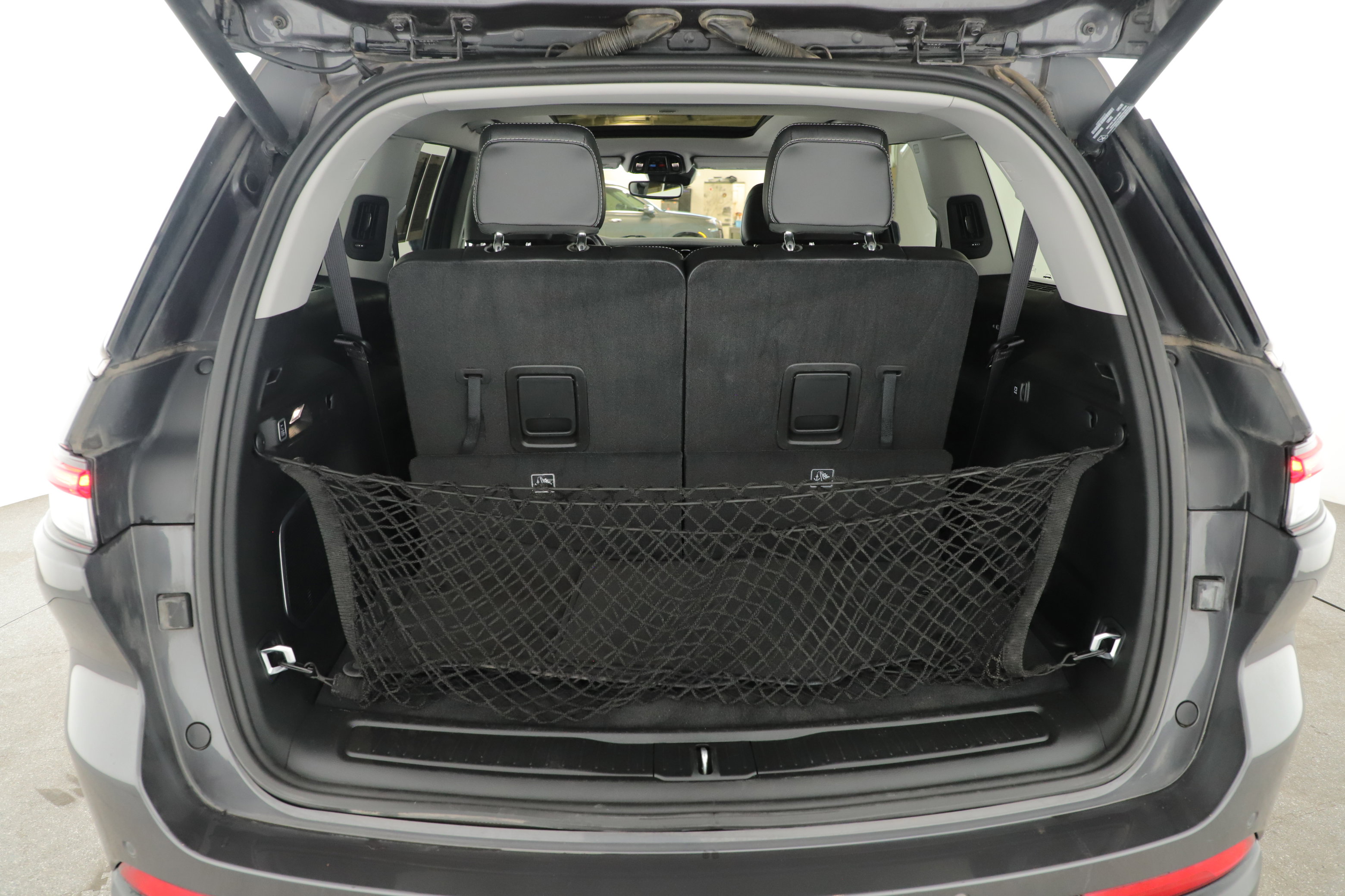 Used 2022 Jeep Grand Cherokee L Limited image 6