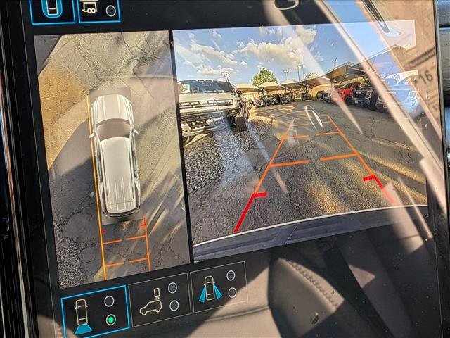 New 2026 GMC Yukon Denali w/ Sun & Power Step Package AWD/4WD image 12