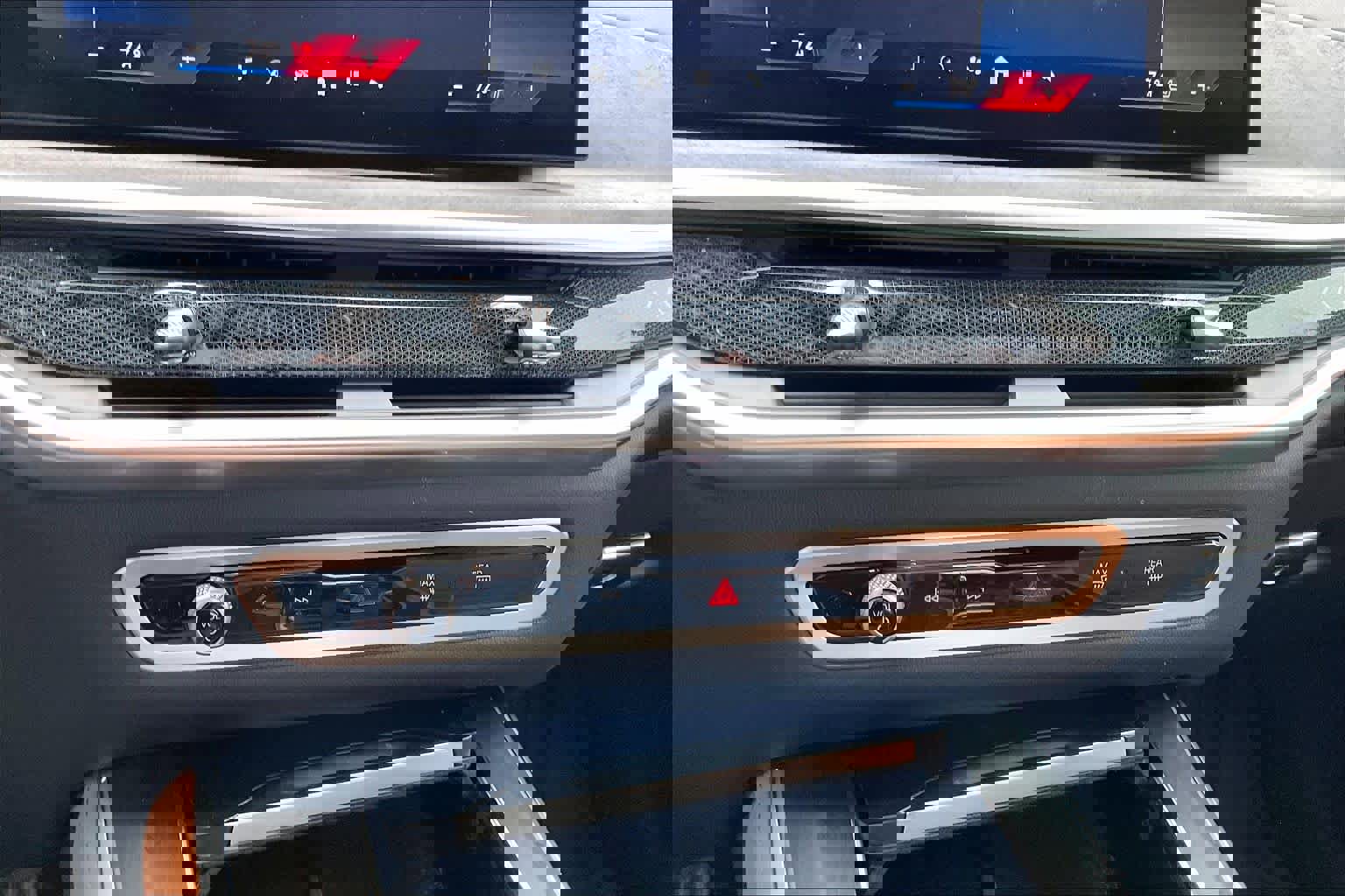 Used 2025 BMW X5 xDrive40i w/ Parking Assistance Package image 31