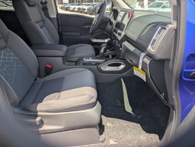 New 2026 Nissan Frontier SV w/ All-Weather Content Package AWD/4WD image 24