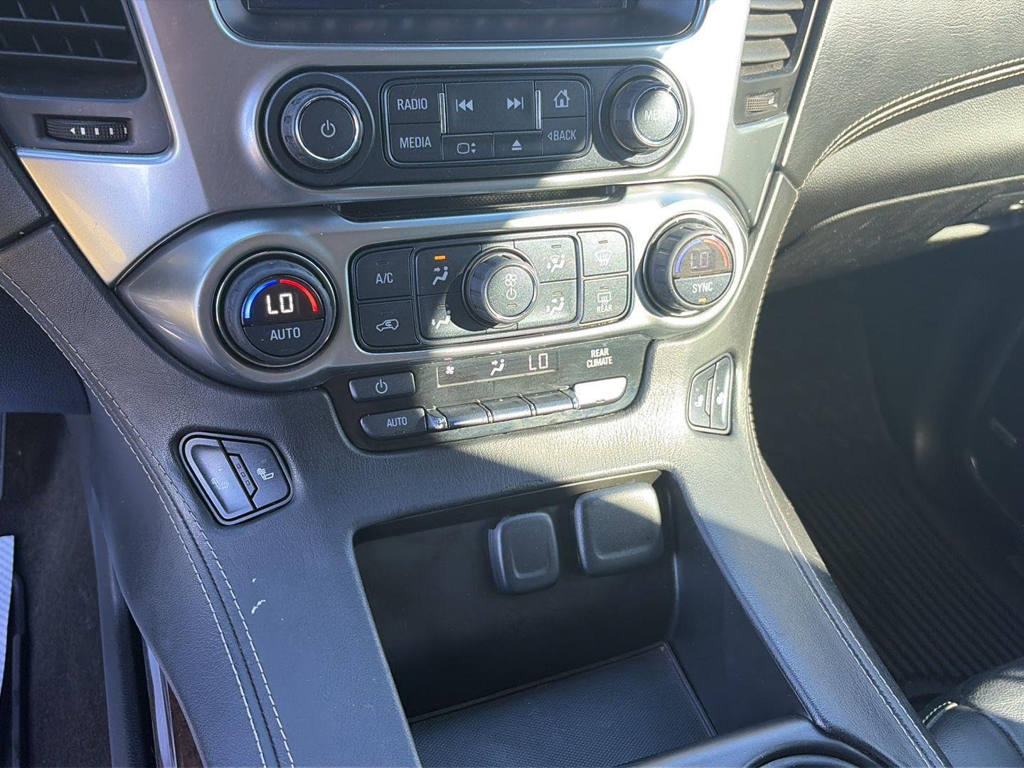 Used 2016 Chevrolet Tahoe LT AWD/4WD image 23