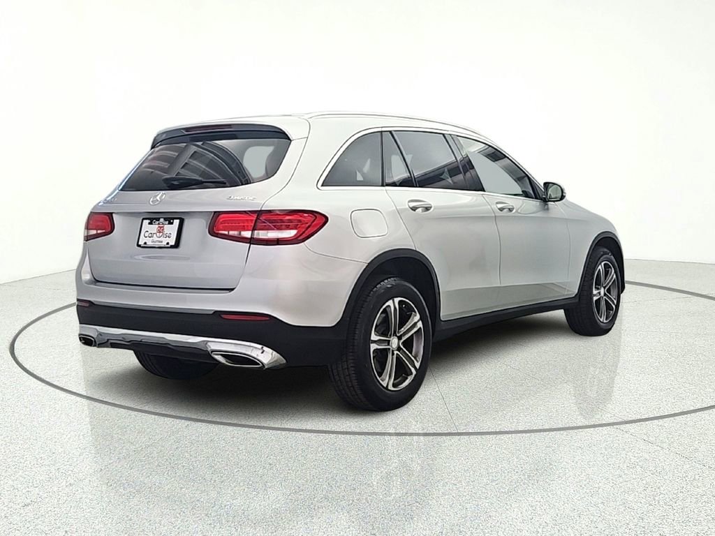 Used 2016 Mercedes-Benz GLC 300 4MATIC image 7