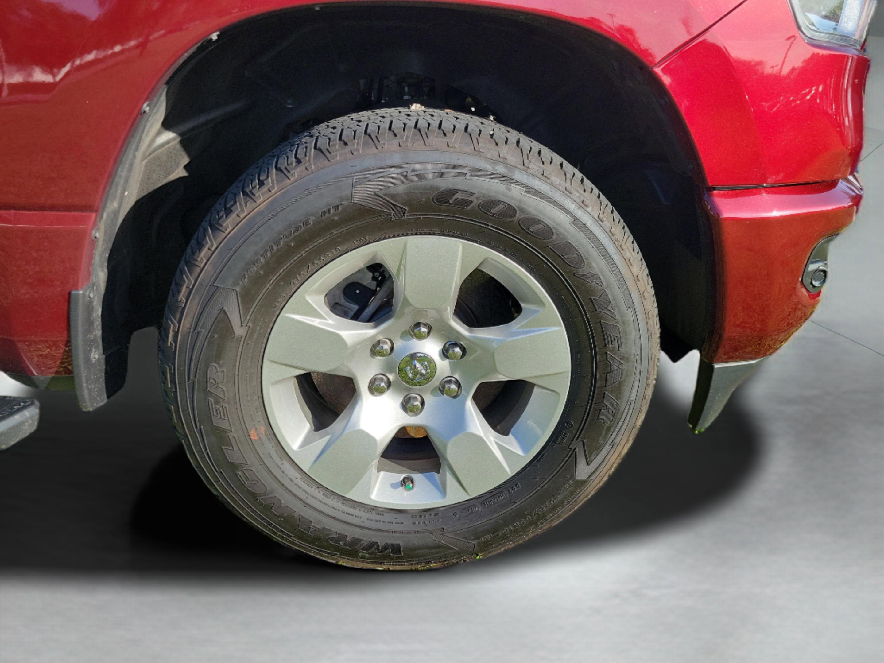 Used 2024 RAM 1500 Big Horn AWD/4WD image 11