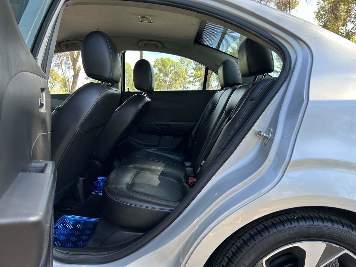 Used 2017 Chevrolet Sonic Premier image 21