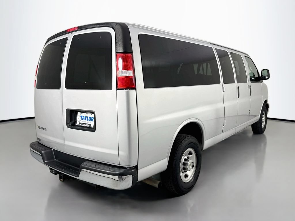 Certified 2023 Chevrolet Express 3500 LS w/ Chrome Appearance Package RWD image 7