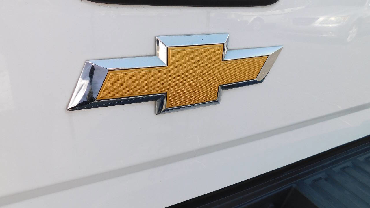 Used 2018 Chevrolet Silverado 2500 W/T image 23