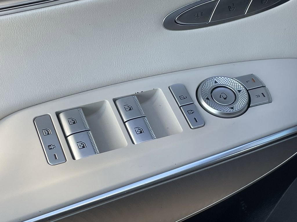 Used 2022 Genesis GV70 2.5T w/ Select Package image 23