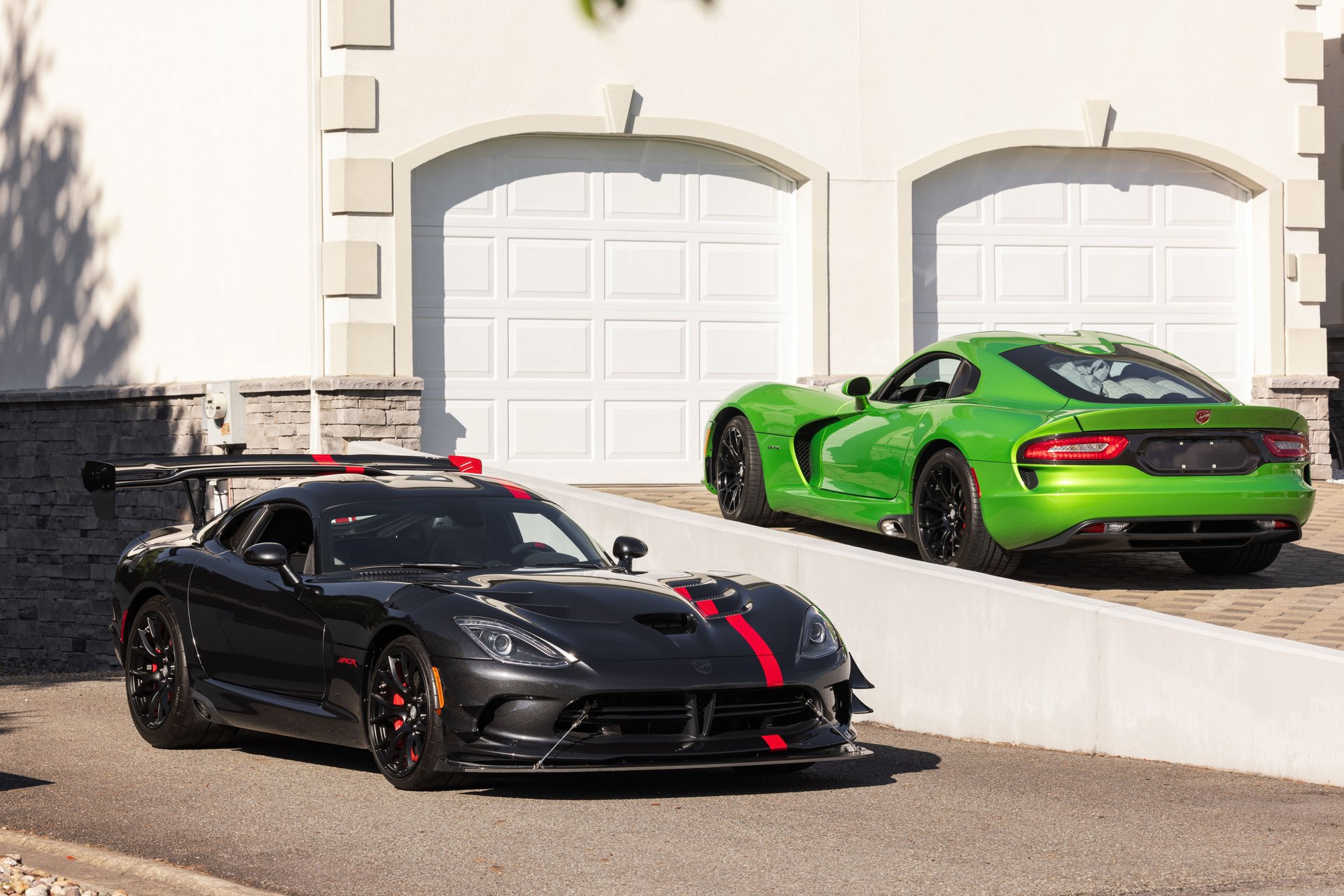 Used 2017 Dodge Viper ACR w/ Extreme Aero Package RWD image 25