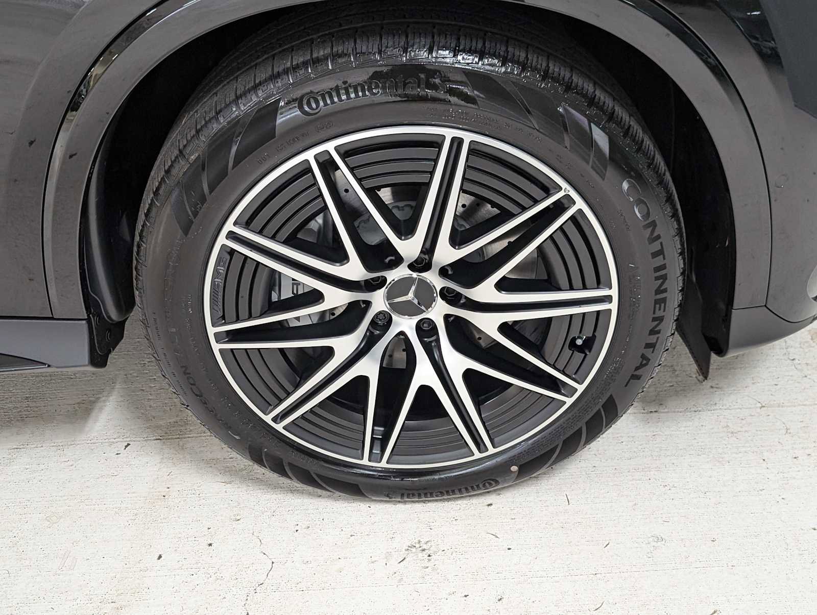 New 2026 Mercedes-Benz GLC 43 AMG 4MATIC Coupe image 9