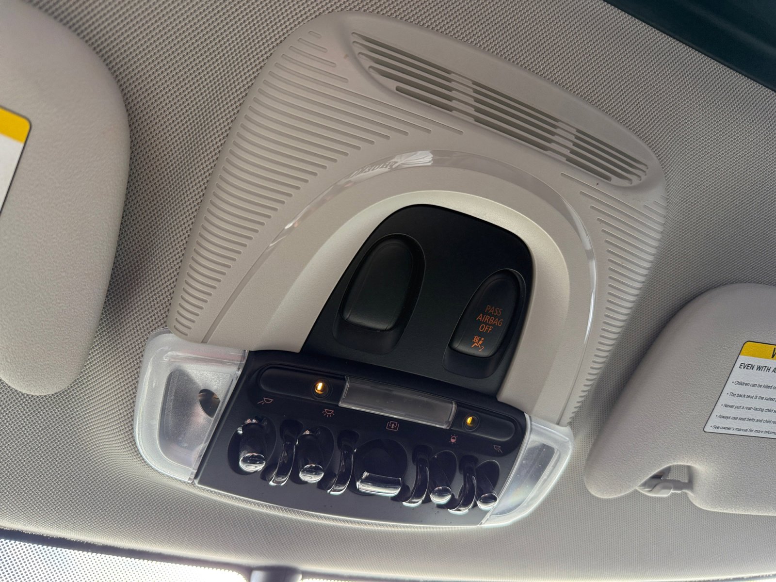 Used 2016 MINI Cooper S FWD image 19