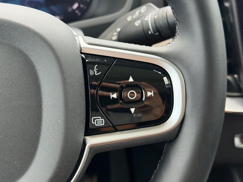 Certified 2026 Volvo XC90 B6 Ultra AWD/4WD image 18